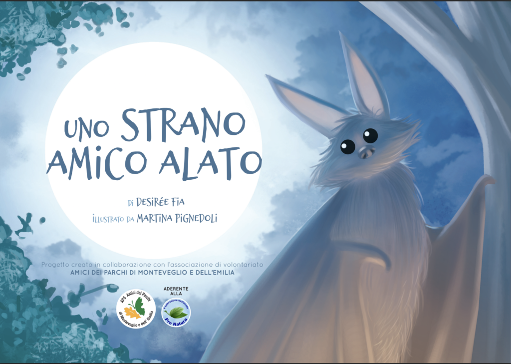 La copertina del libro "Uno Strano Amico Alato" rappresenta il piccolo protagonista, il pipistrello che osserva curioso, alle sue spalle c'è la luna grande e luminosa che lo accompagna nelle sue avventure.